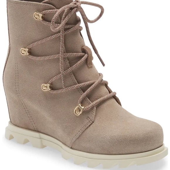 SOREL Joan of Arctic III waterproof wedge lace up boot - Picture 7 of 11